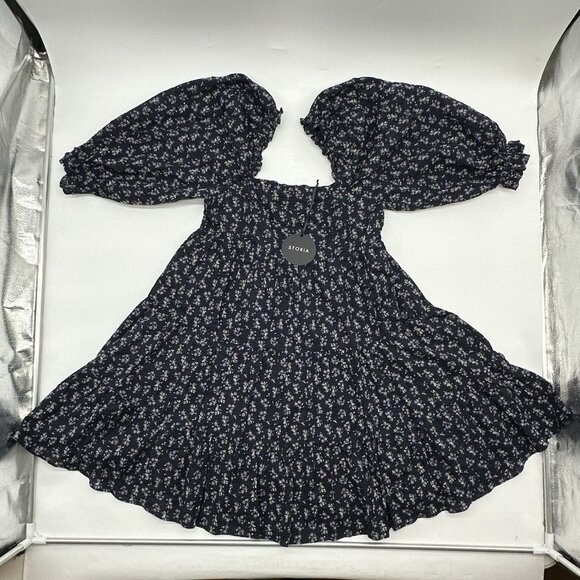 Storia Size Small Navy Floral Print Crinkle Puff Sleeve Babydoll Mini Dress NWT - Picture 1 of 8
